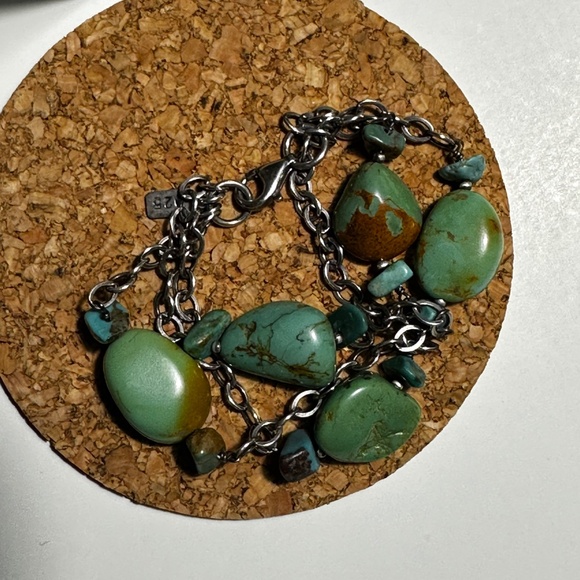 Turquoise and sterling silver bracelet - Picture 7 of 9